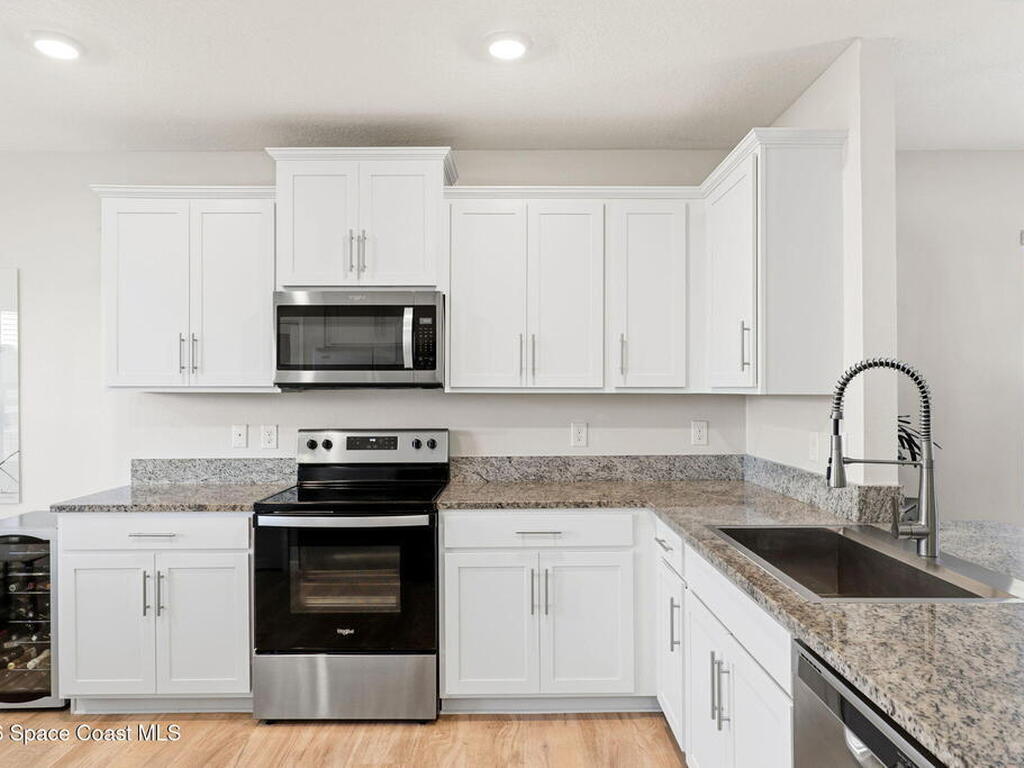 7549 Tourmaline Drive, Grant-Valkaria, FL 32949