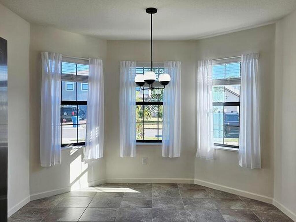 653 Old Country Road, Palm Bay, FL 32909