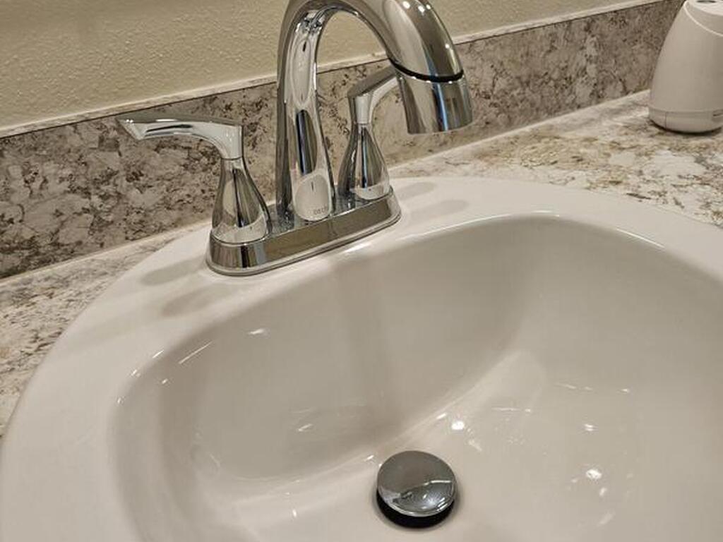 653 Old Country Road, Palm Bay, FL 32909