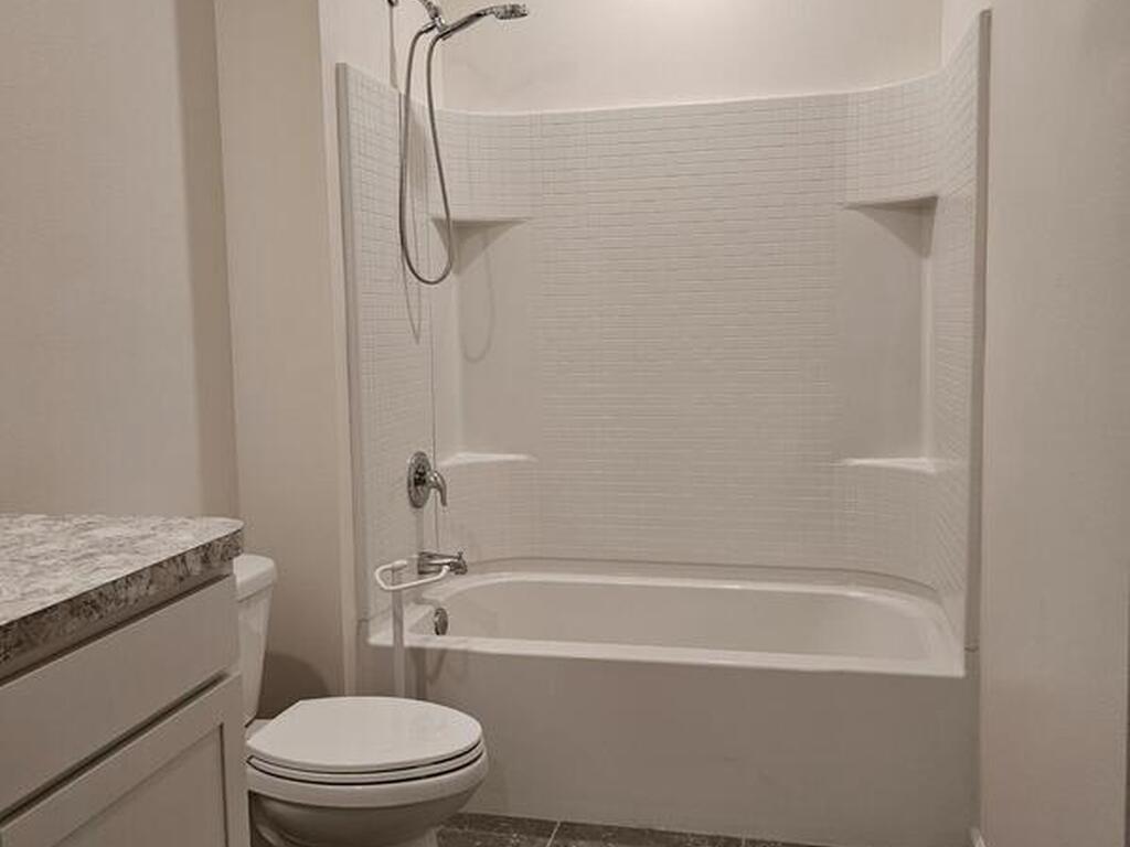 653 Old Country Road, Palm Bay, FL 32909