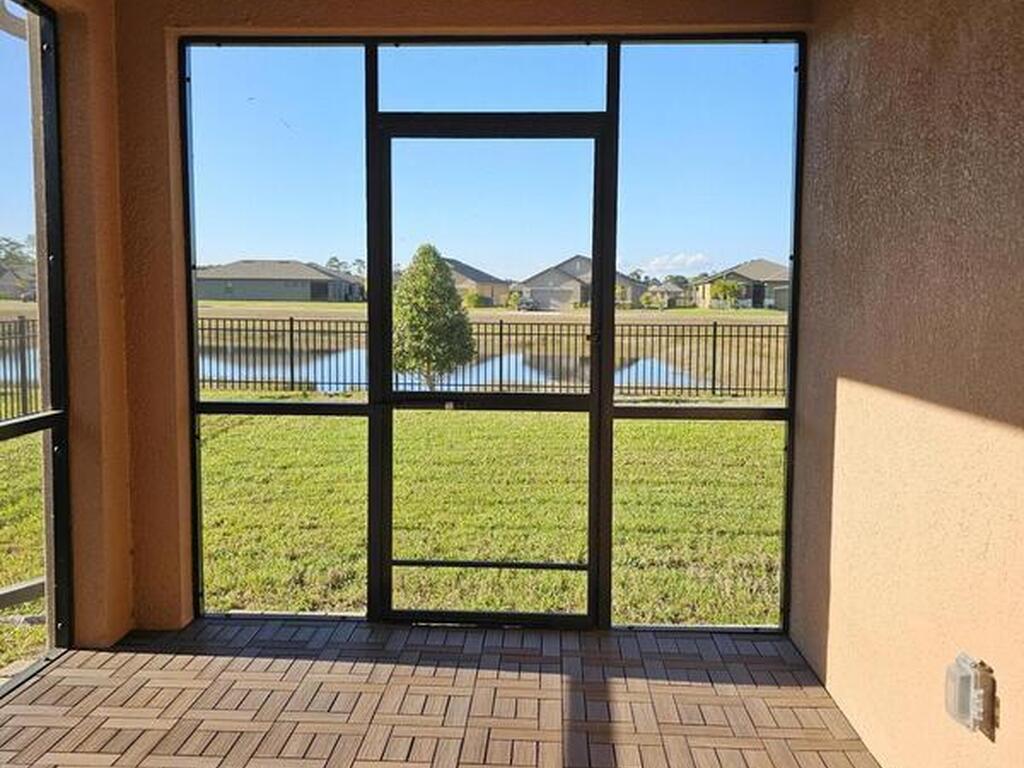 653 Old Country Road, Palm Bay, FL 32909