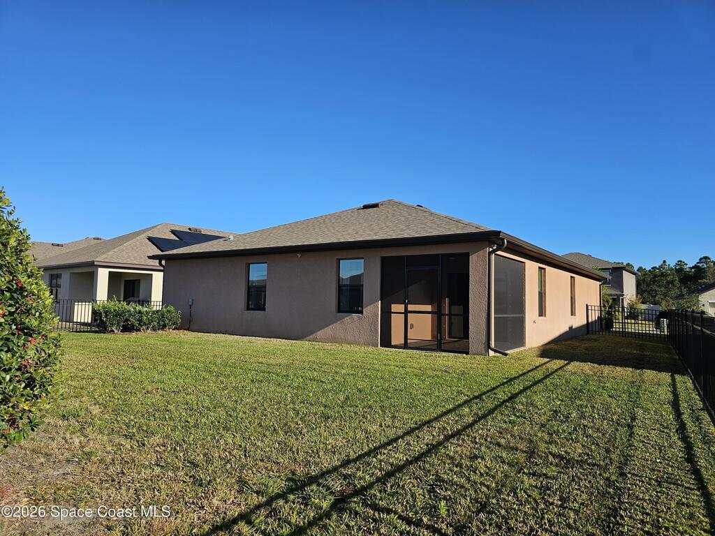 653 Old Country Road, Palm Bay, FL 32909