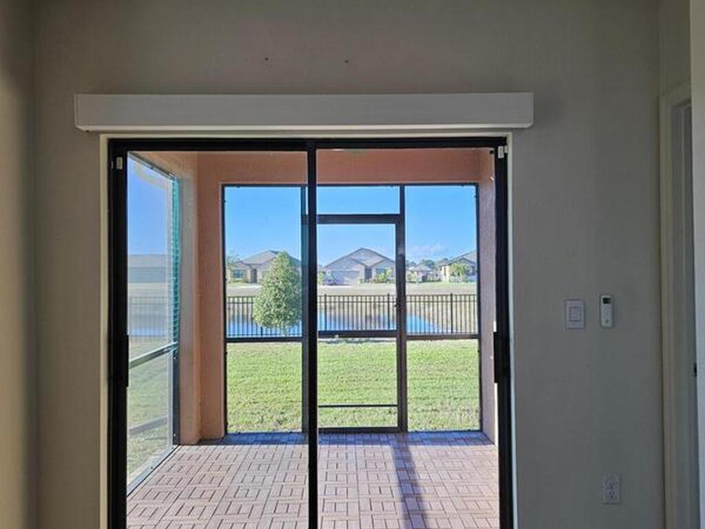 653 Old Country Road, Palm Bay, FL 32909