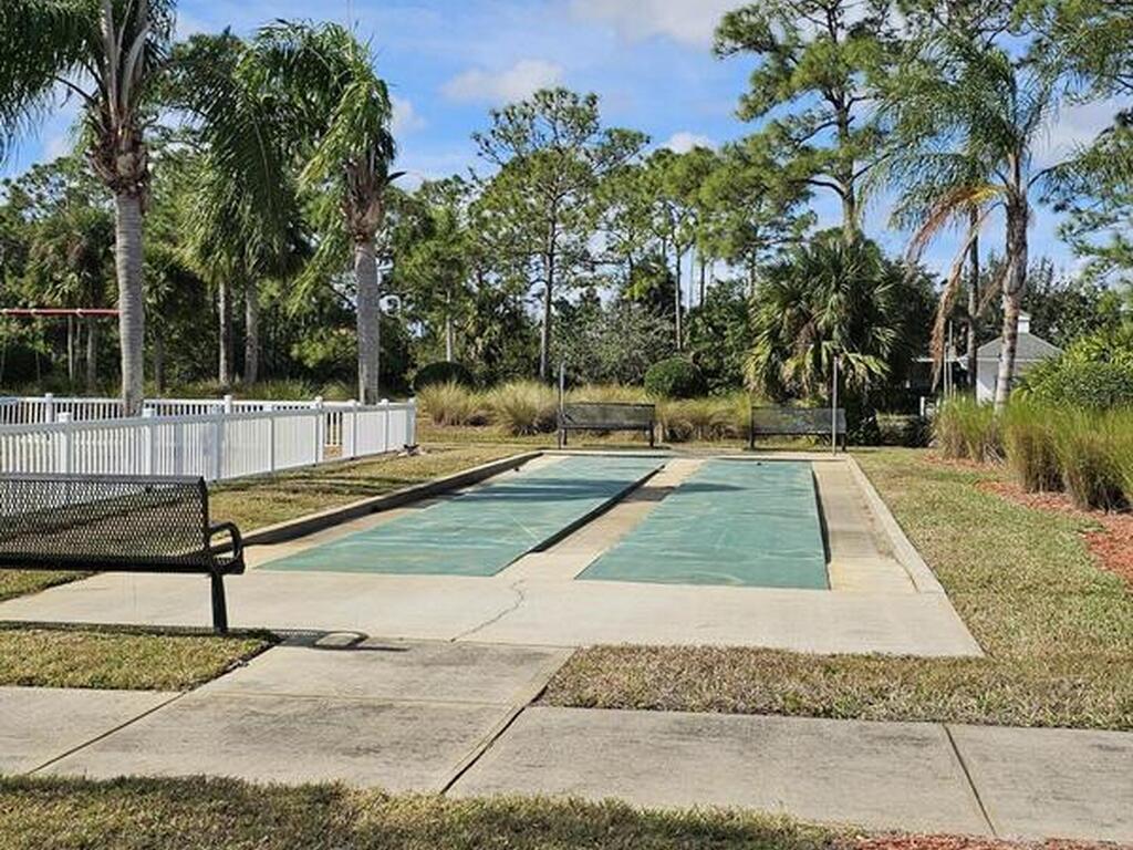 653 Old Country Road, Palm Bay, FL 32909