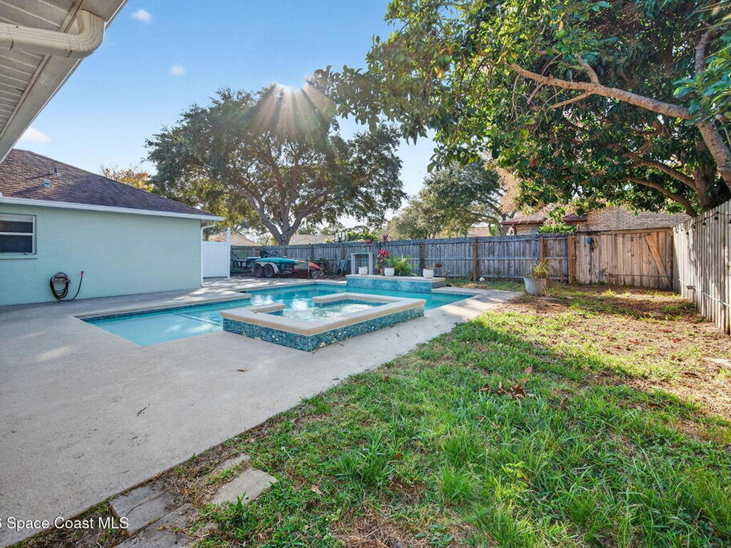 5102 Cocoplum Avenue, Melbourne, FL 32940