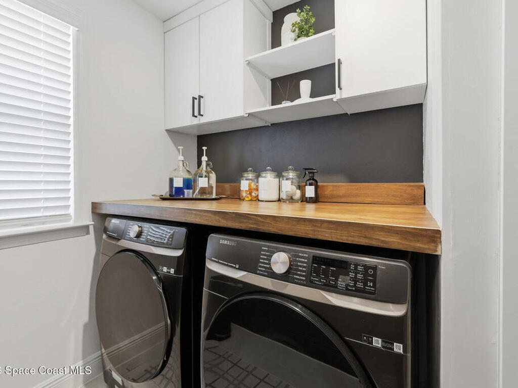 1018 Grantham Lane, Palm Bay, FL 32909