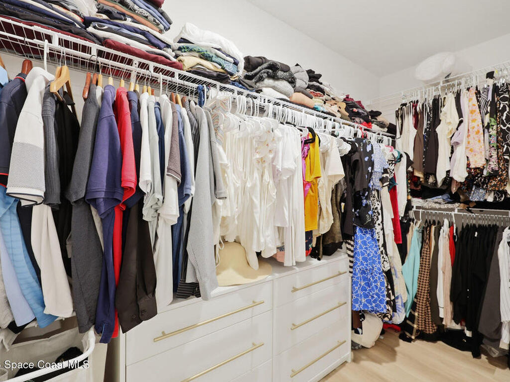 1018 Grantham Lane, Palm Bay, FL 32909