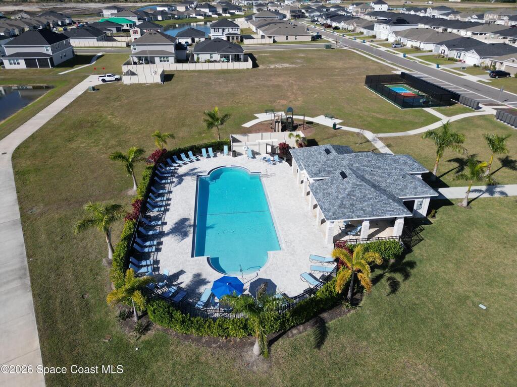 1018 Grantham Lane, Palm Bay, FL 32909