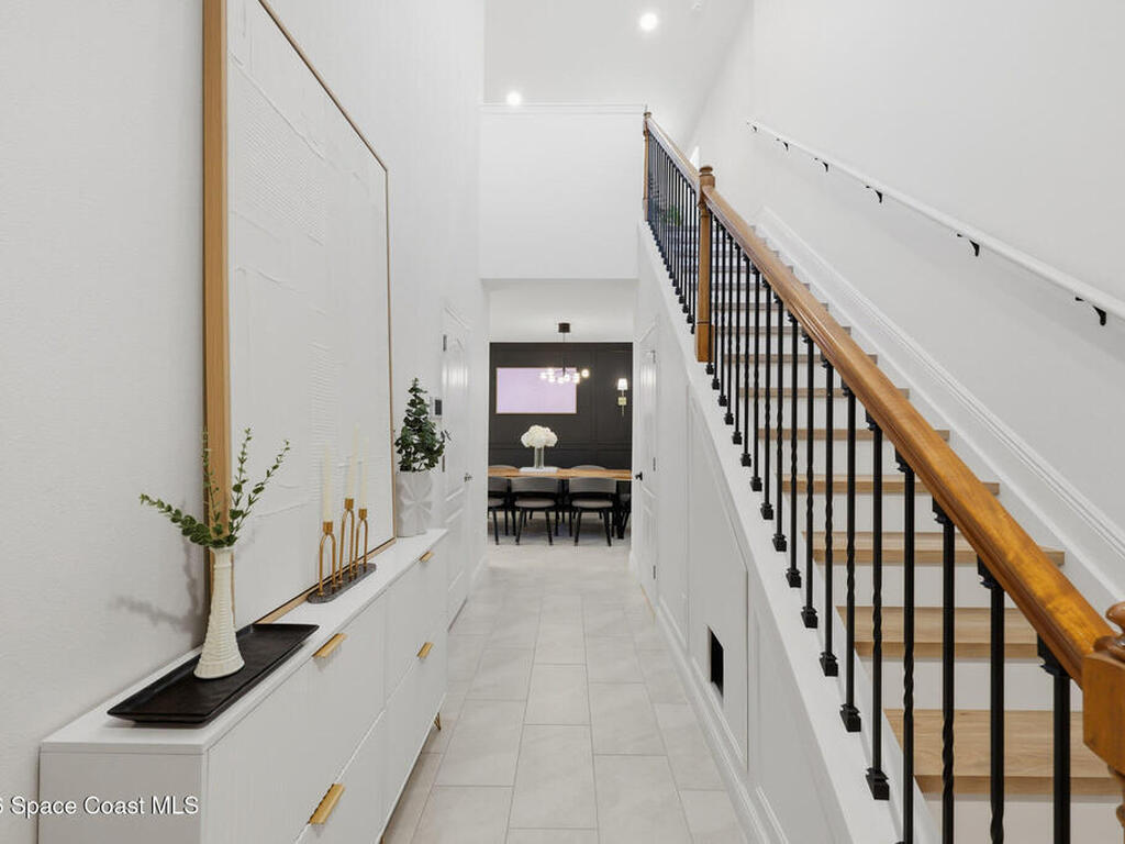 1018 Grantham Lane, Palm Bay, FL 32909