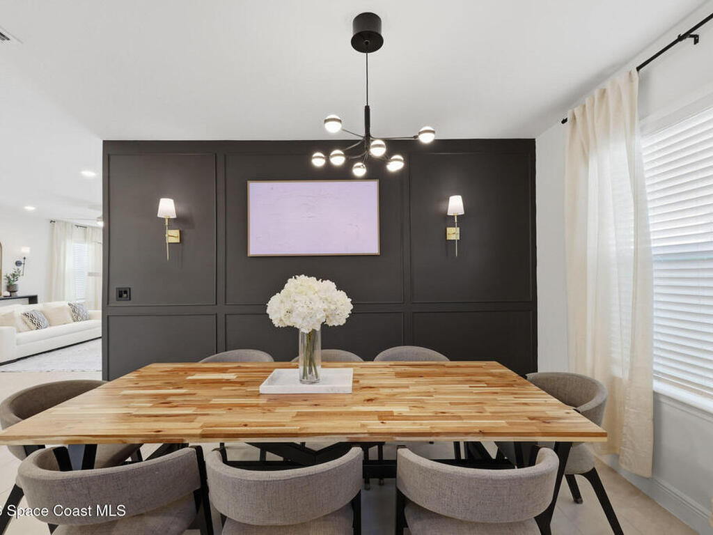 1018 Grantham Lane, Palm Bay, FL 32909