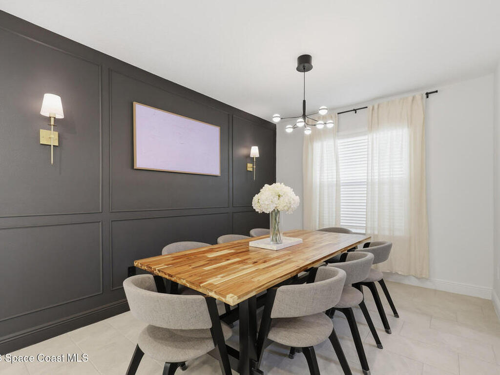 1018 Grantham Lane, Palm Bay, FL 32909