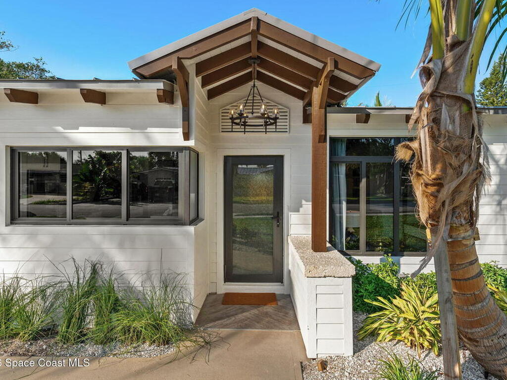 270 Cinnamon Drive, Satellite Beach, FL 32937