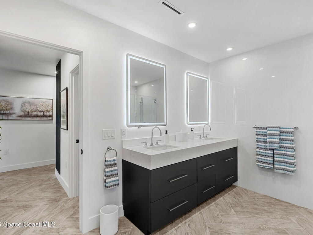 270 Cinnamon Drive, Satellite Beach, FL 32937