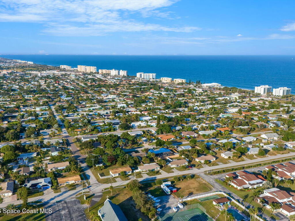 270 Cinnamon Drive, Satellite Beach, FL 32937