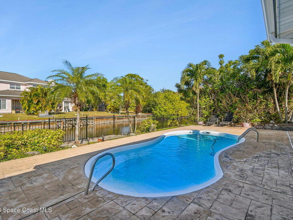 1460 Hannah Drive, Merritt Island, FL 32952