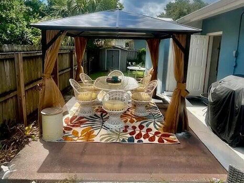 637 E Lincoln Avenue, Melbourne, FL 32901