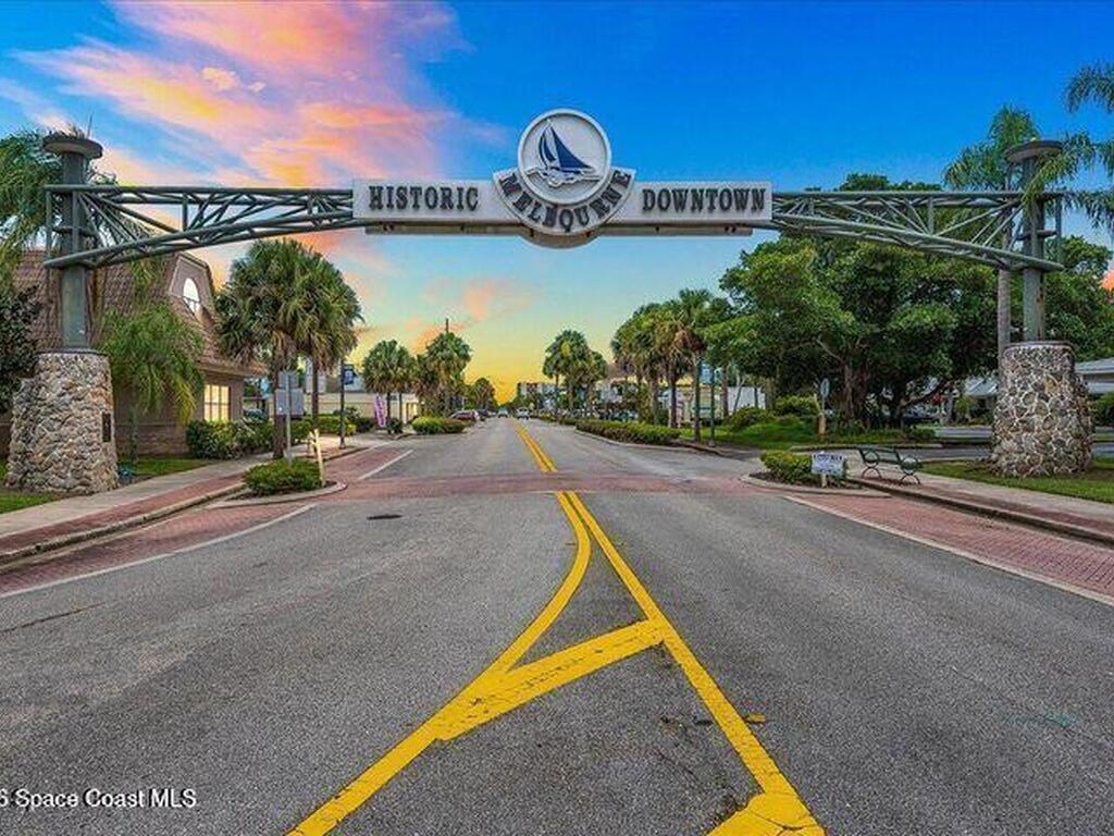 637 E Lincoln Avenue, Melbourne, FL 32901