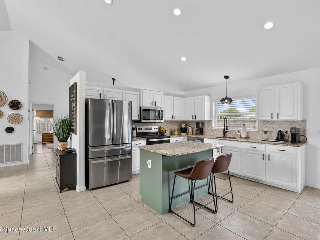 926 Jamestown Drive, Rockledge, FL 32955