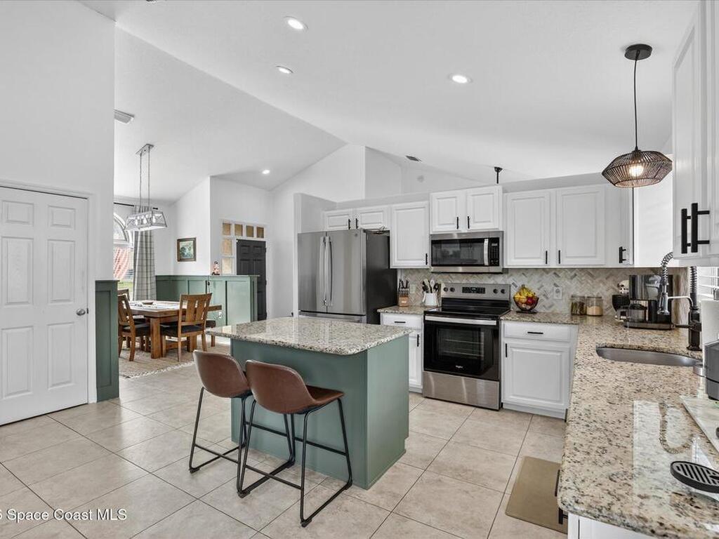 926 Jamestown Drive, Rockledge, FL 32955