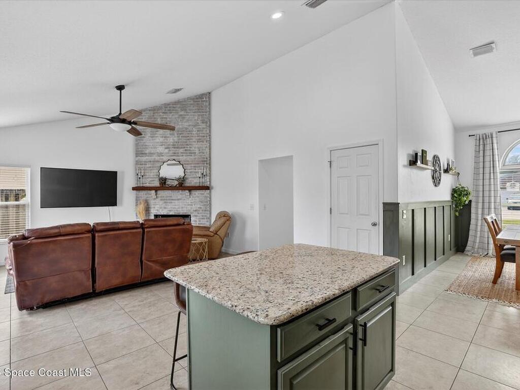 926 Jamestown Drive, Rockledge, FL 32955