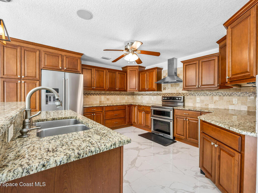 217 Ash Avenue, Melbourne Beach, FL 32951