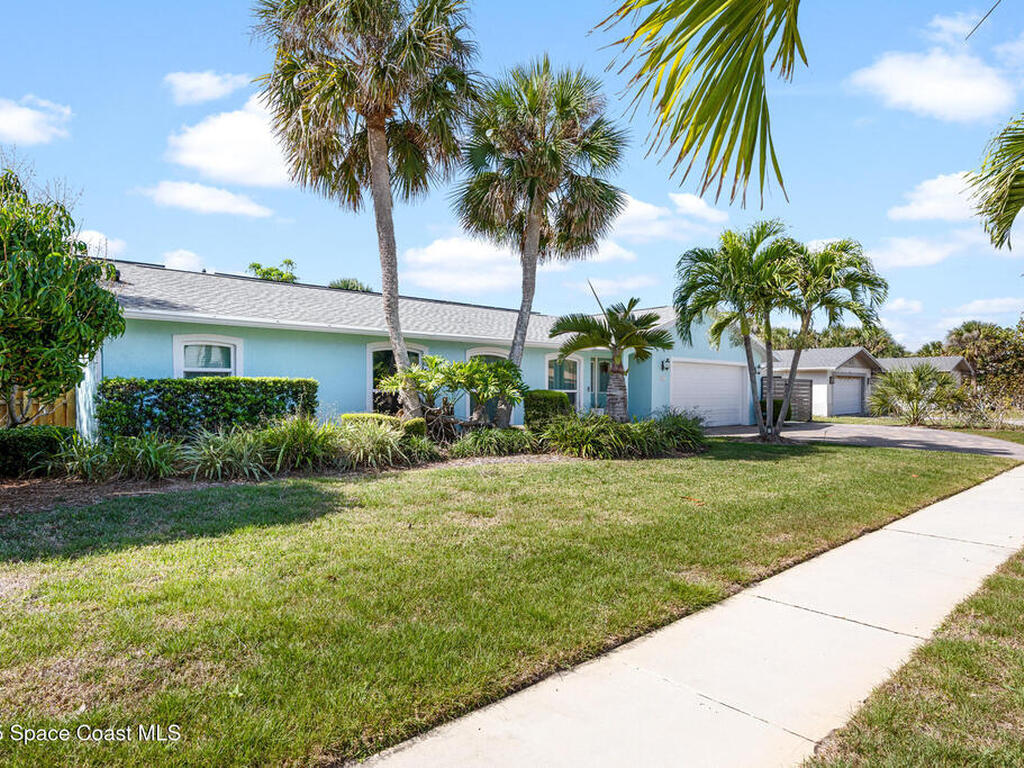 217 Ash Avenue, Melbourne Beach, FL 32951