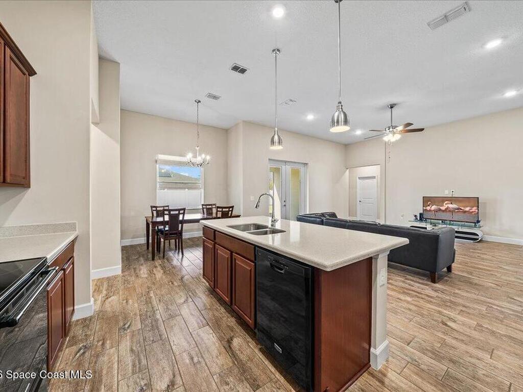 4632 Shannock Avenue, Merritt Island, FL 32953