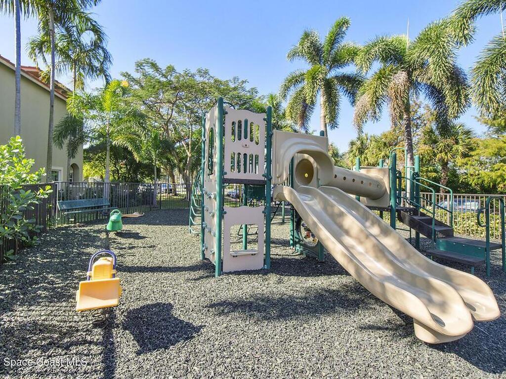 286 Lake Monterey Circle, Boynton Beach, FL 33426