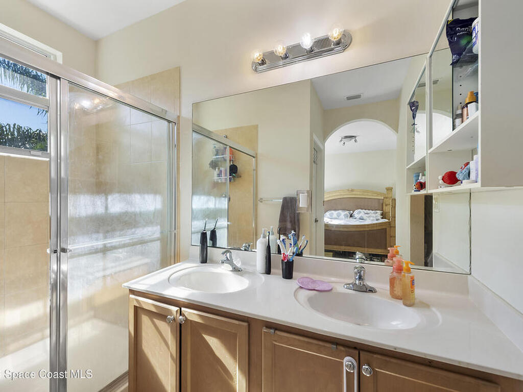 286 Lake Monterey Circle, Boynton Beach, FL 33426