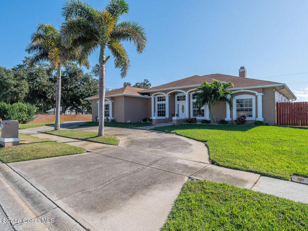 417 Coastal Breeze Way, Merritt Island, FL 32953