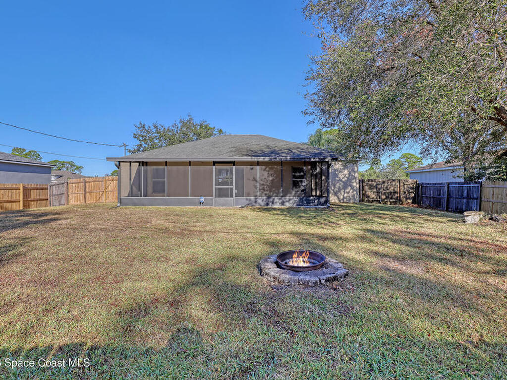 1384 Palau Street, Palm Bay, FL 32909