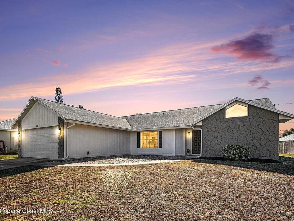 786 Hamm Street, Palm Bay, FL 32907