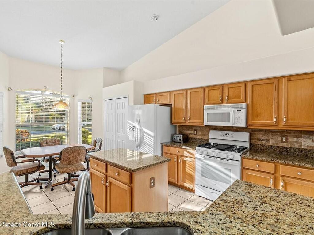 1280 Royal Fern Drive, Melbourne, FL 32940