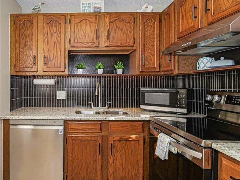 36 Vista Gardens Trail, Vero Beach, FL 32962