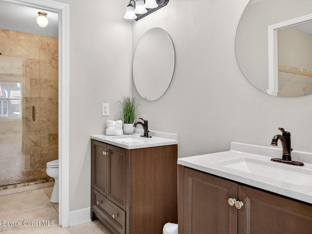 737 Green Valley Lane, Melbourne, FL 32940