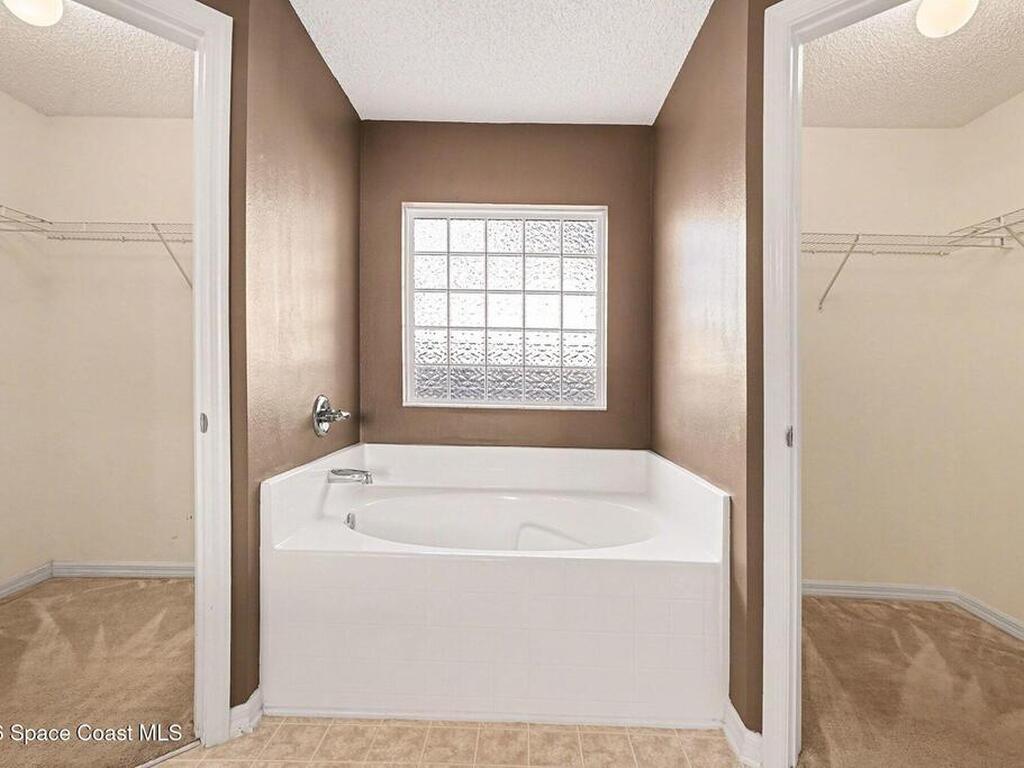 2098 Jupiter Boulevard, Palm Bay, FL 32908