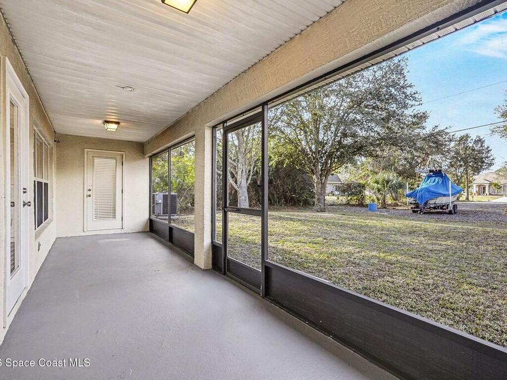 2098 Jupiter Boulevard, Palm Bay, FL 32908