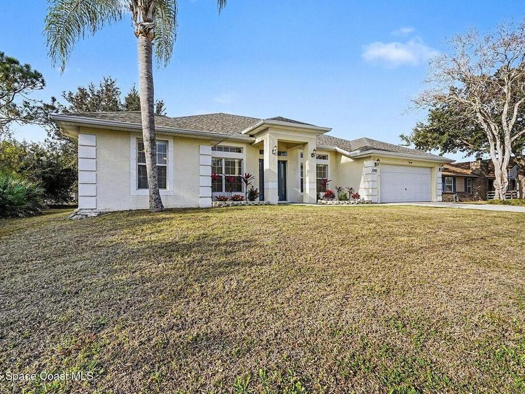 2098 Jupiter Boulevard, Palm Bay, FL 32908