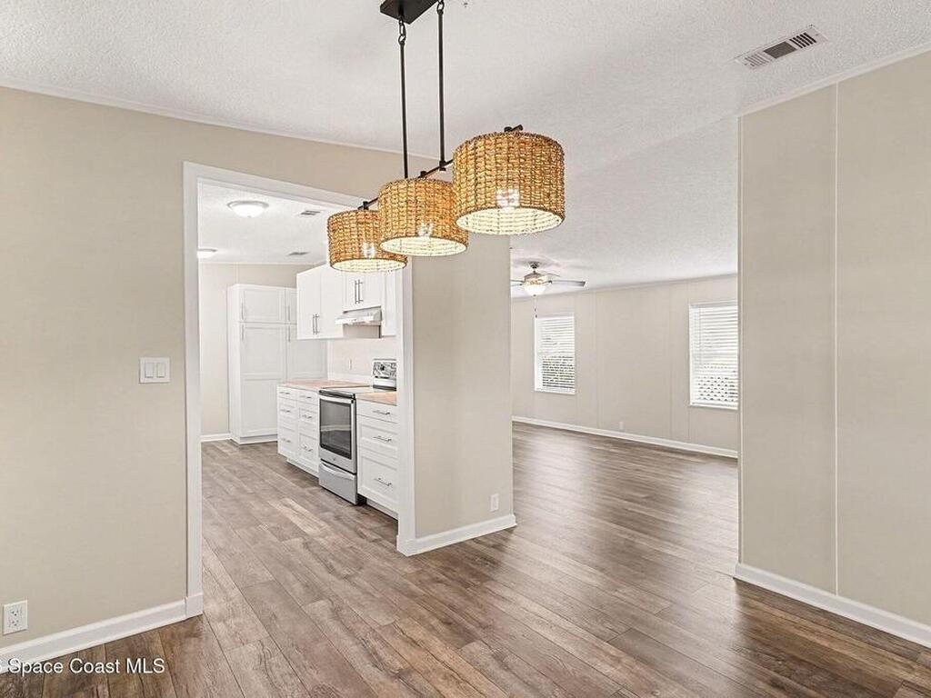 110 Holiday Park Boulevard, Palm Bay, FL 32907