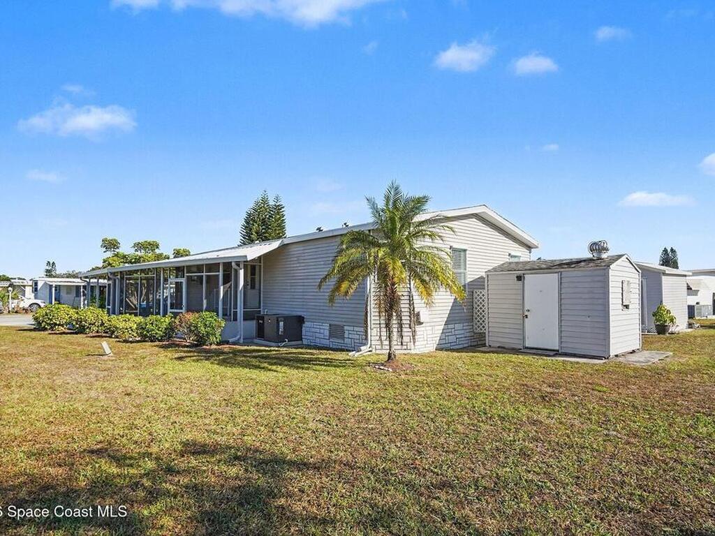 110 Holiday Park Boulevard, Palm Bay, FL 32907