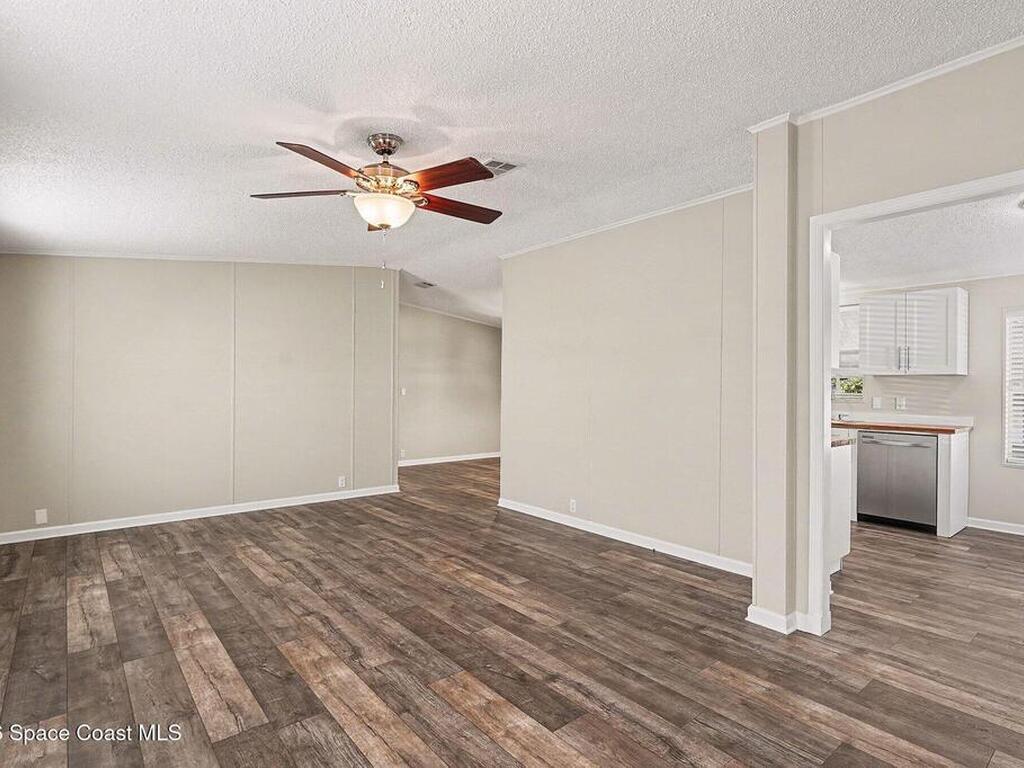 110 Holiday Park Boulevard, Palm Bay, FL 32907