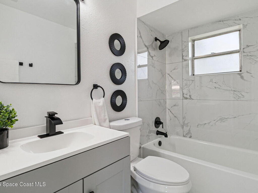 2209 Spring Circle, Cocoa, FL 32926