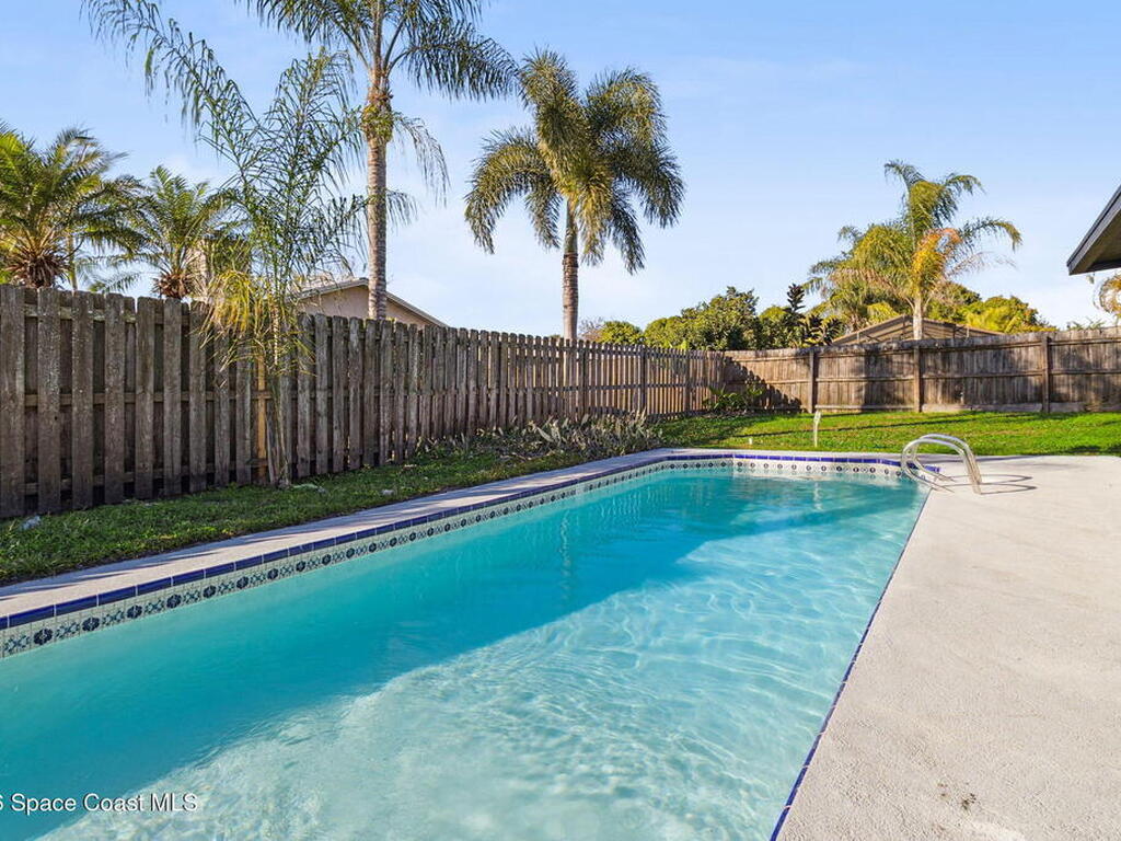 2209 Spring Circle, Cocoa, FL 32926