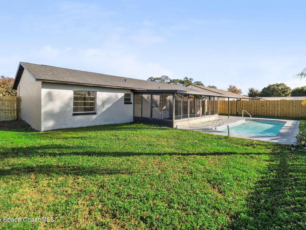 2209 Spring Circle, Cocoa, FL 32926