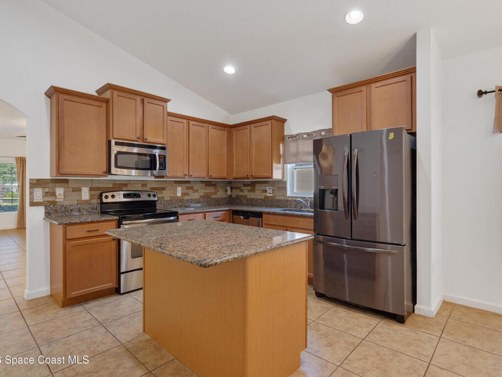 107 Carlisle Way, Sebastian, FL 32958