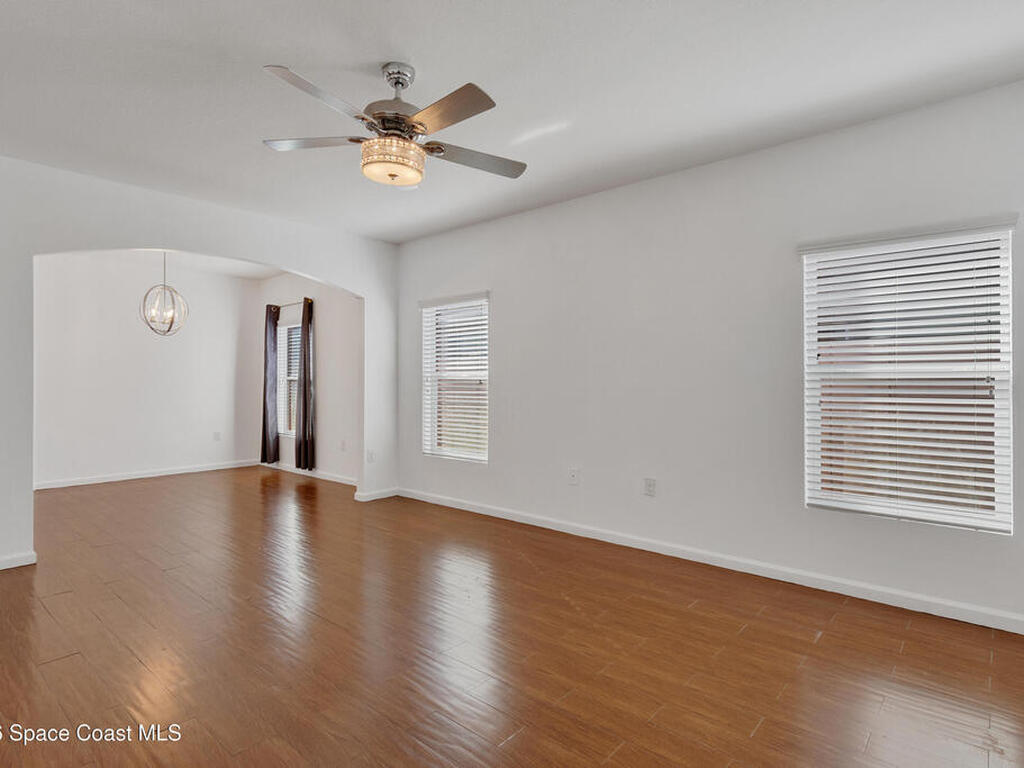 107 Carlisle Way, Sebastian, FL 32958