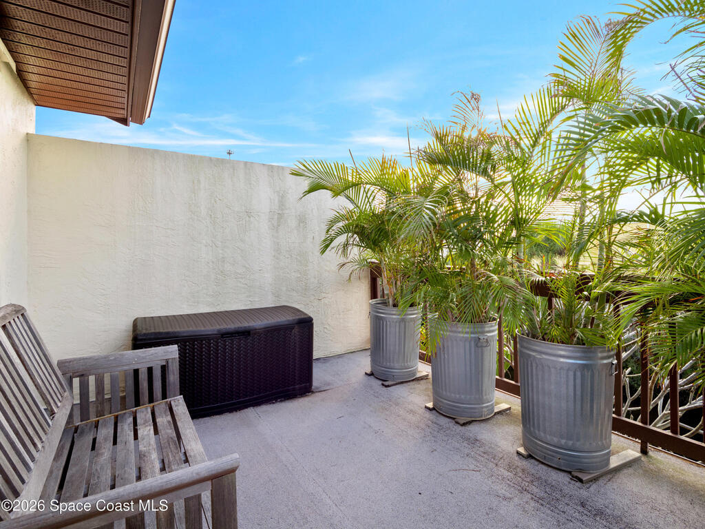 2305 Parkside Place, Indian Harbour Beach, FL 32937