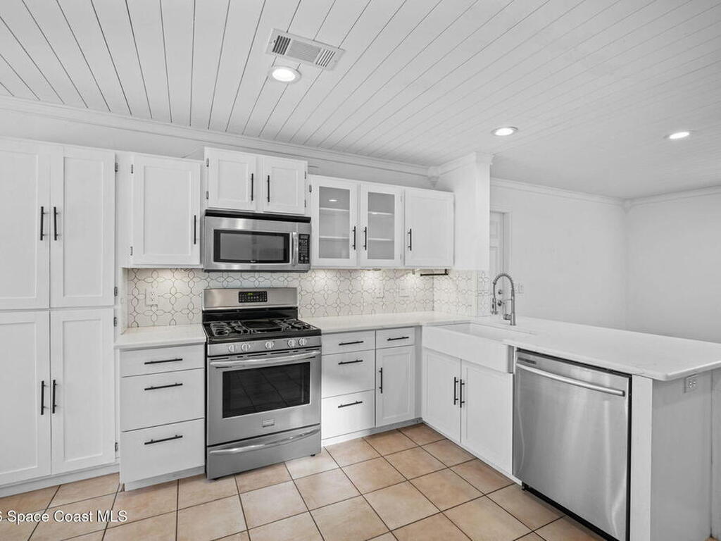 1742 Nicklaus Drive, Melbourne, FL 32935