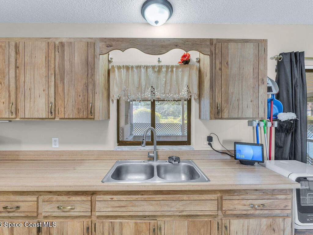 1366 Waffle Street, Palm Bay, FL 32909