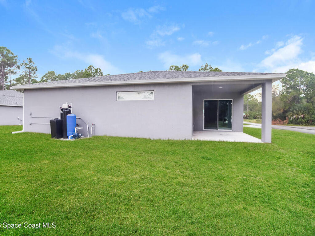 1305 Amelia Avenue, Palm Bay, FL 32908